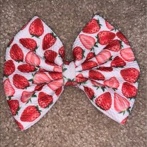 Strawberry Bow